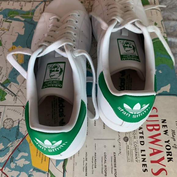 ADIDAS | Womens Adidas Stan Smith Athletic Shoe | White/Fairway Green | Sz 7 - Picture 4 of 11